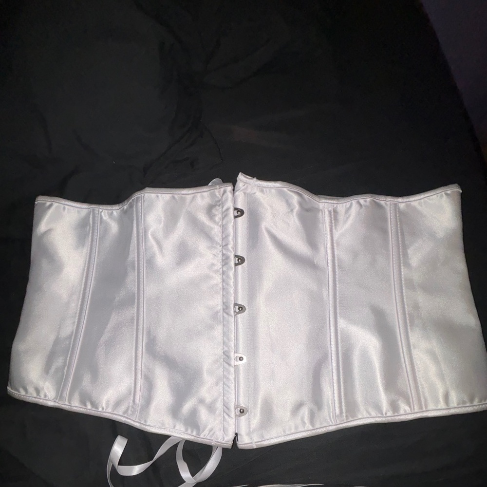 Shapewear white laced 6XL corset